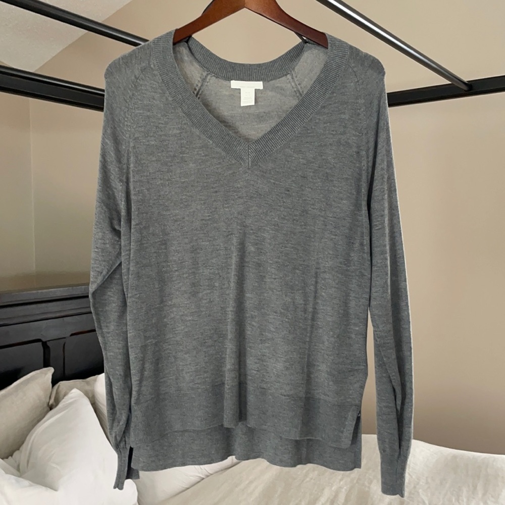 Gray sheer top - NEW WITHOUT TAGS